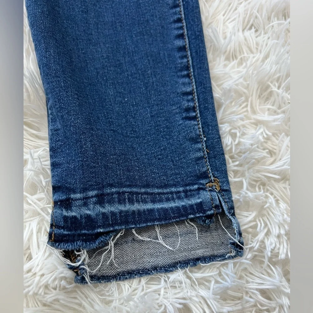 Good American Good Legs Skinny Jeans - size 8/29 - Picture 3 of 8